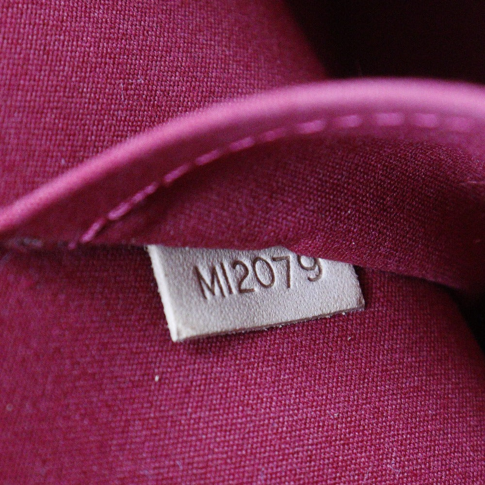 155168083.jpg