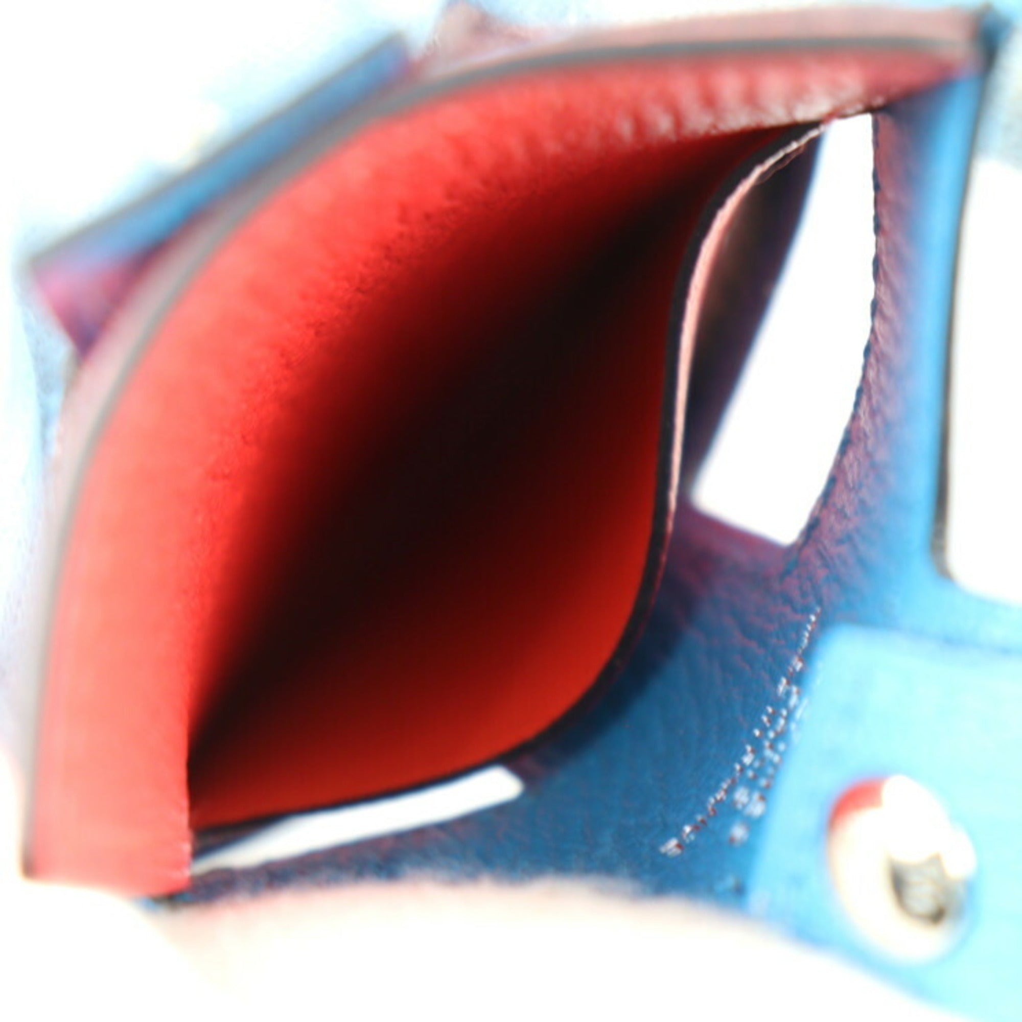 157273941.jpg