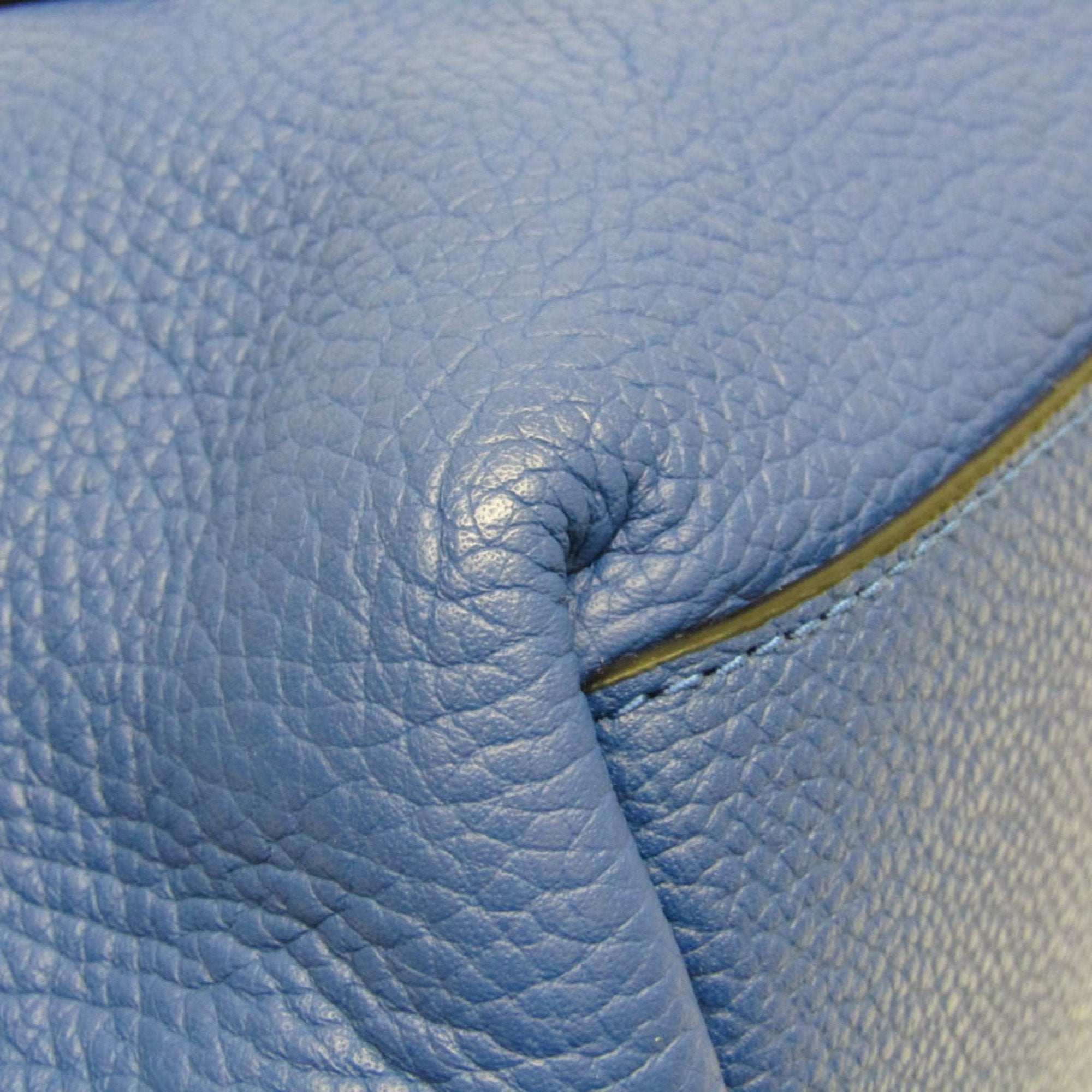 157274030.jpg