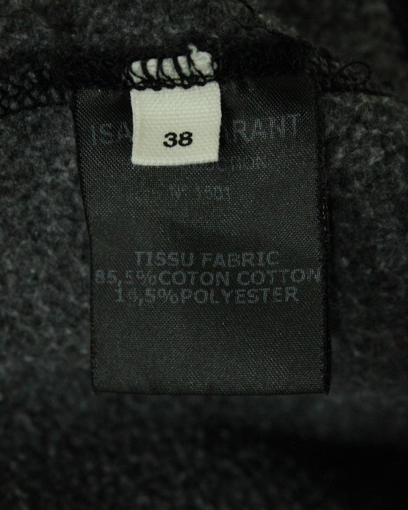 163203582.jpg