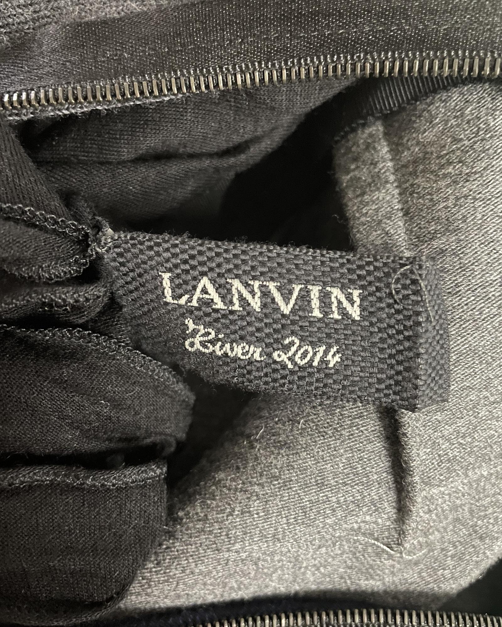 163204663.jpg