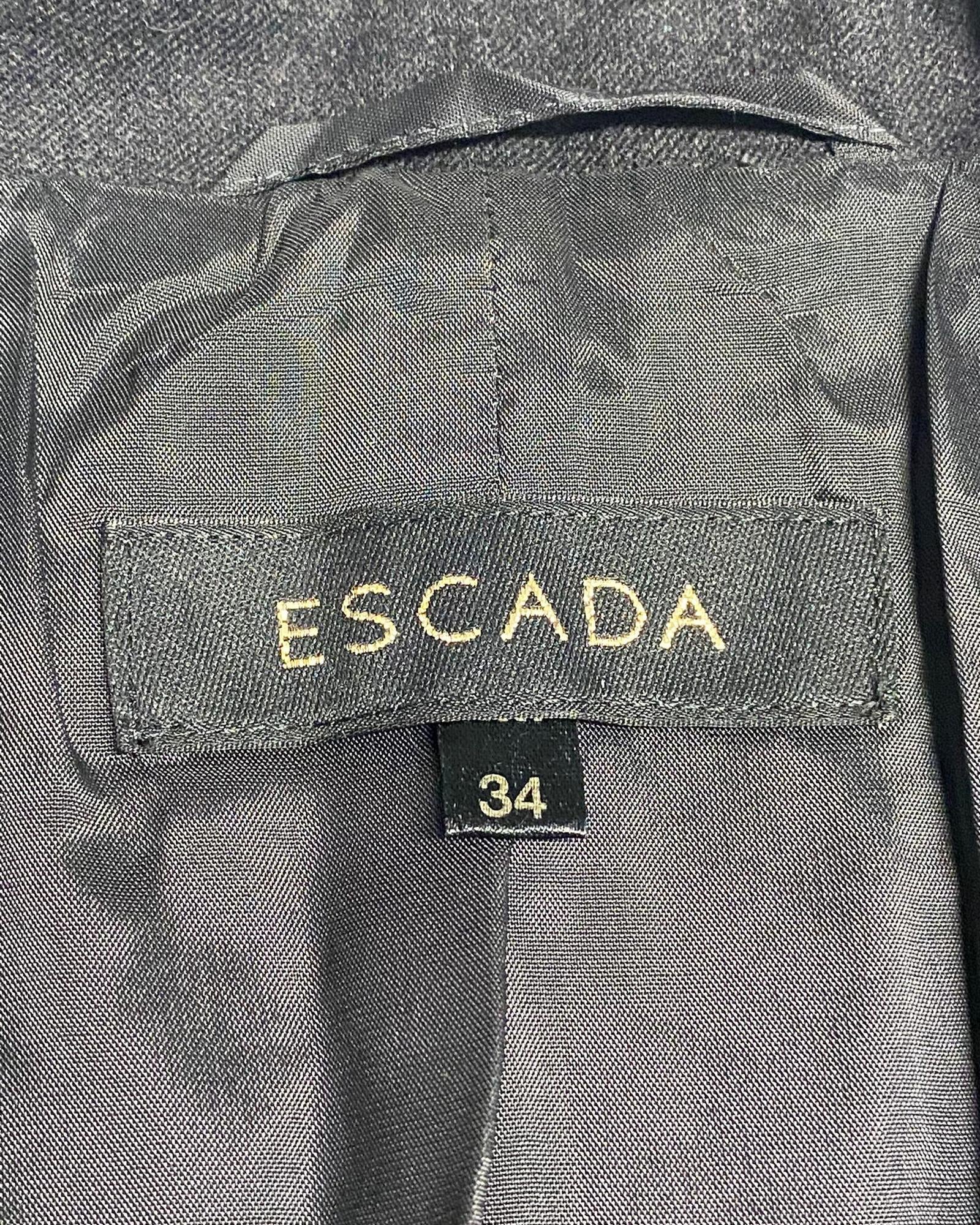 165067400.jpg