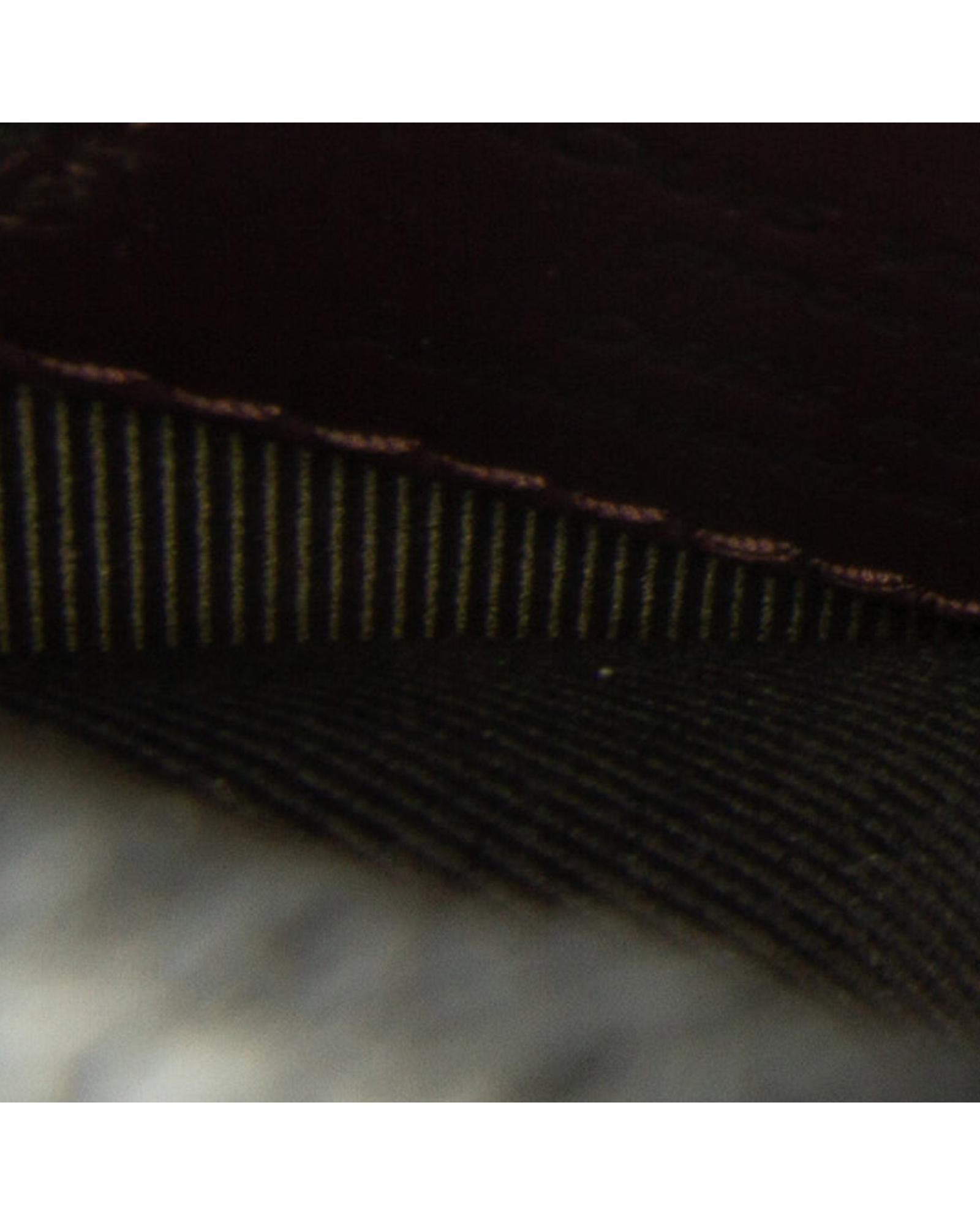 179608766.jpg