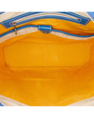 200199236.jpg