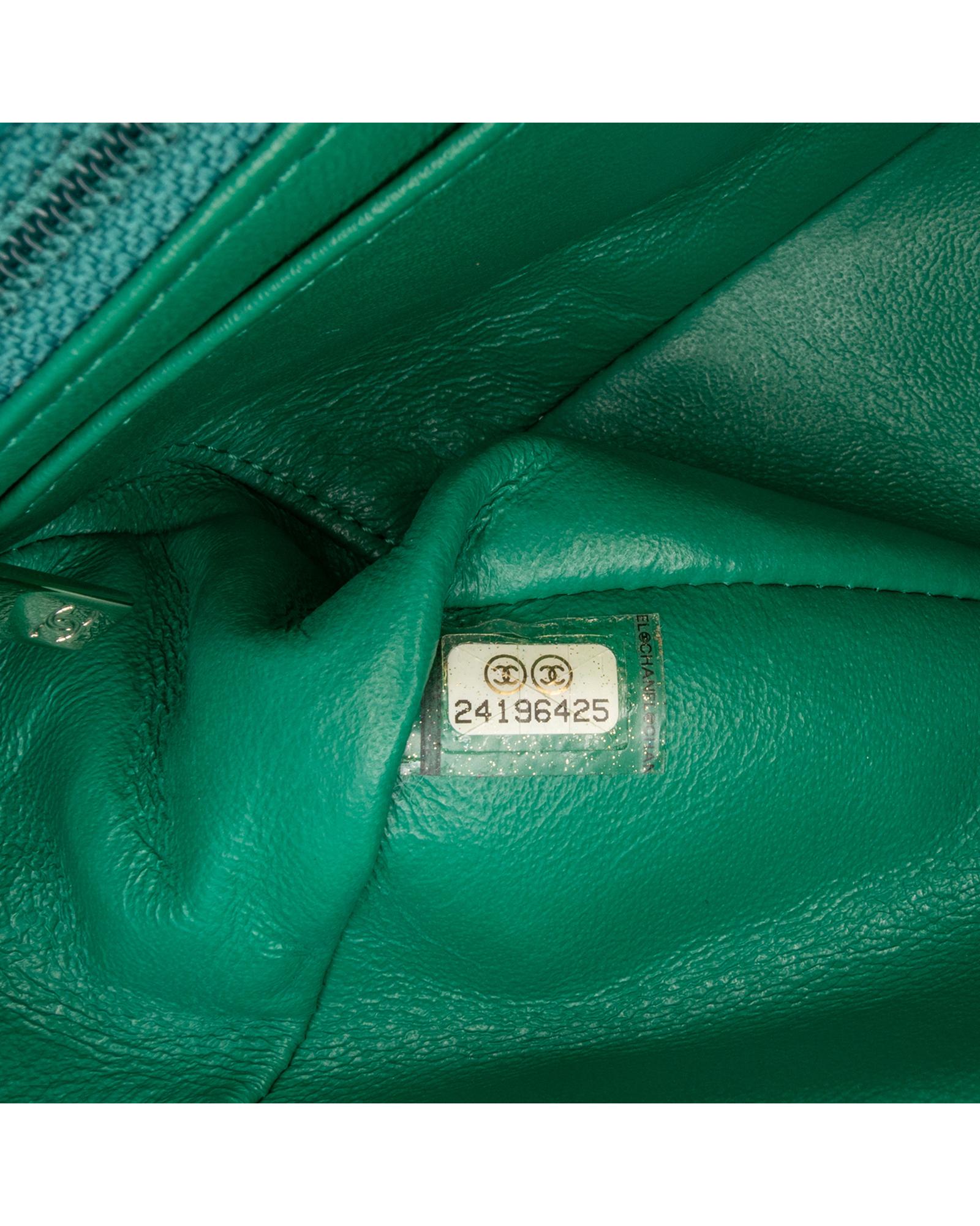 200199330.jpg