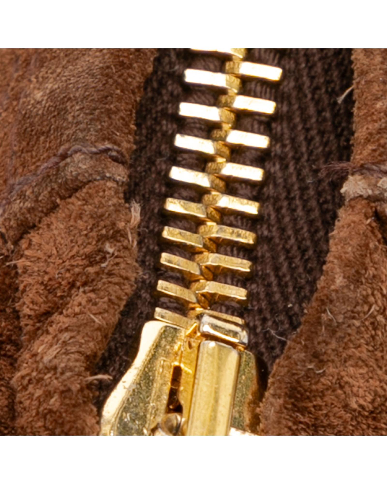 200202592.jpg