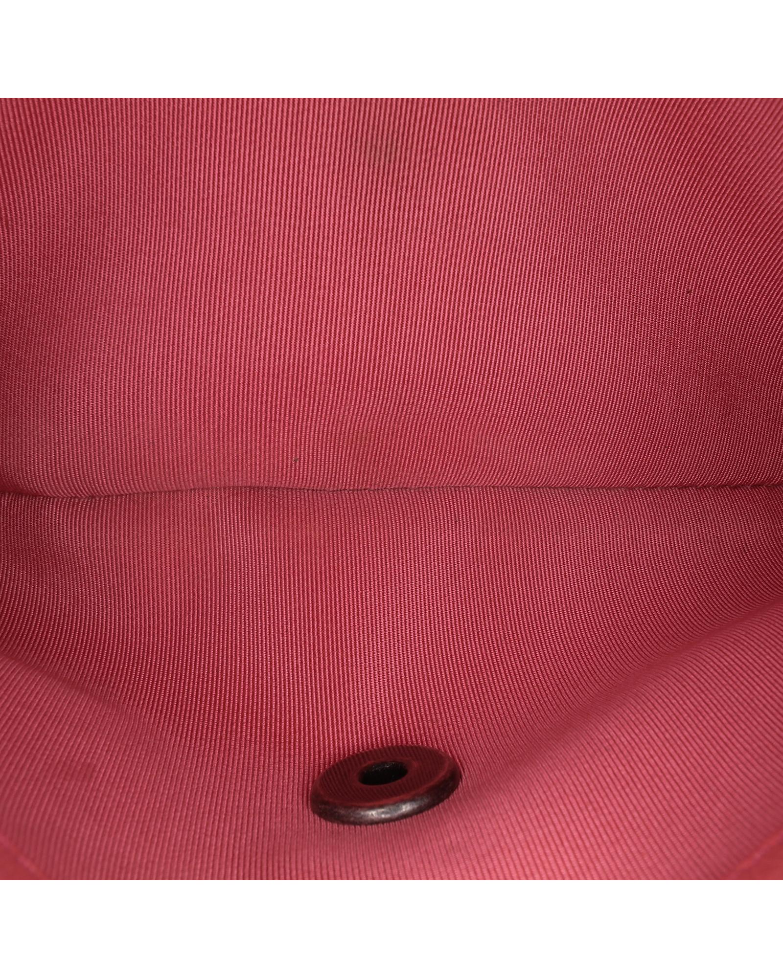 205490568.jpg