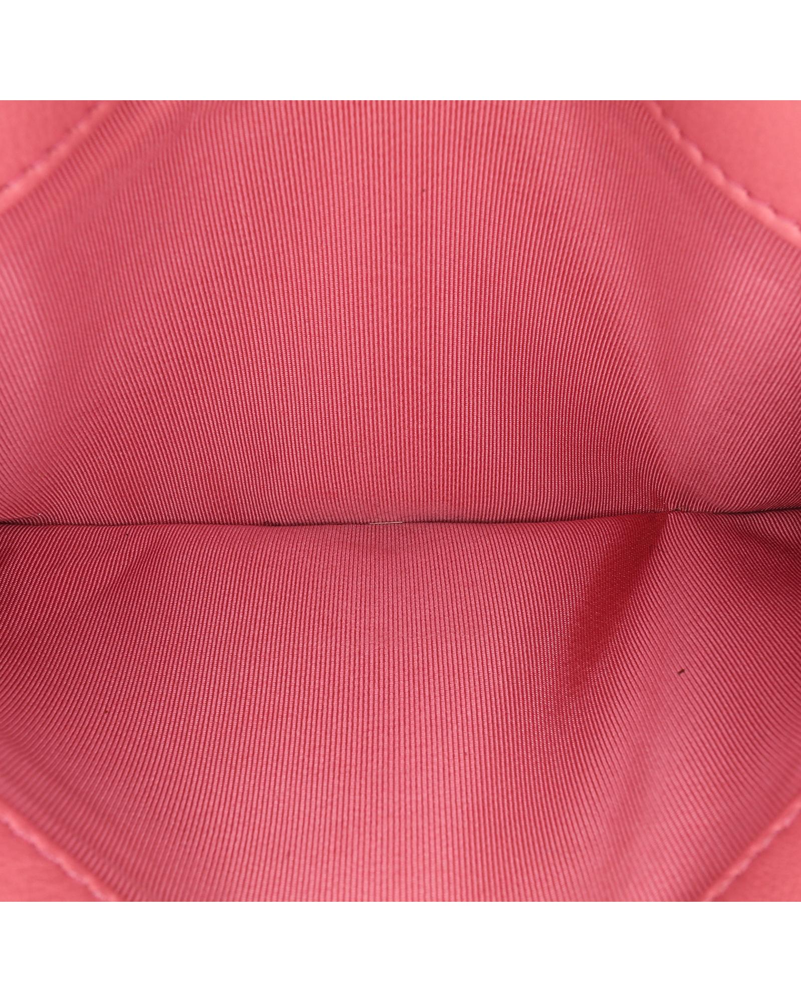 205490570.jpg
