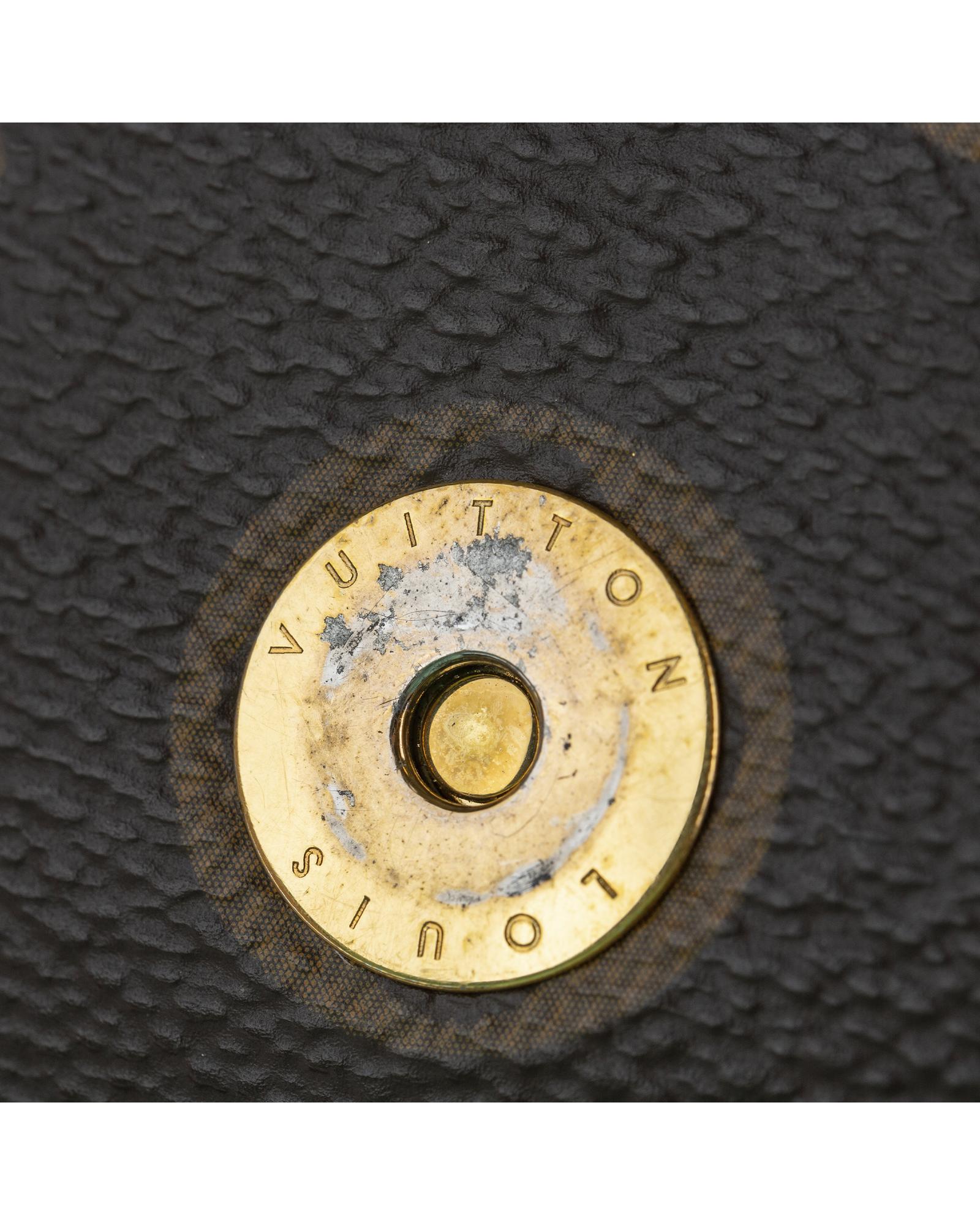 208374514.jpg