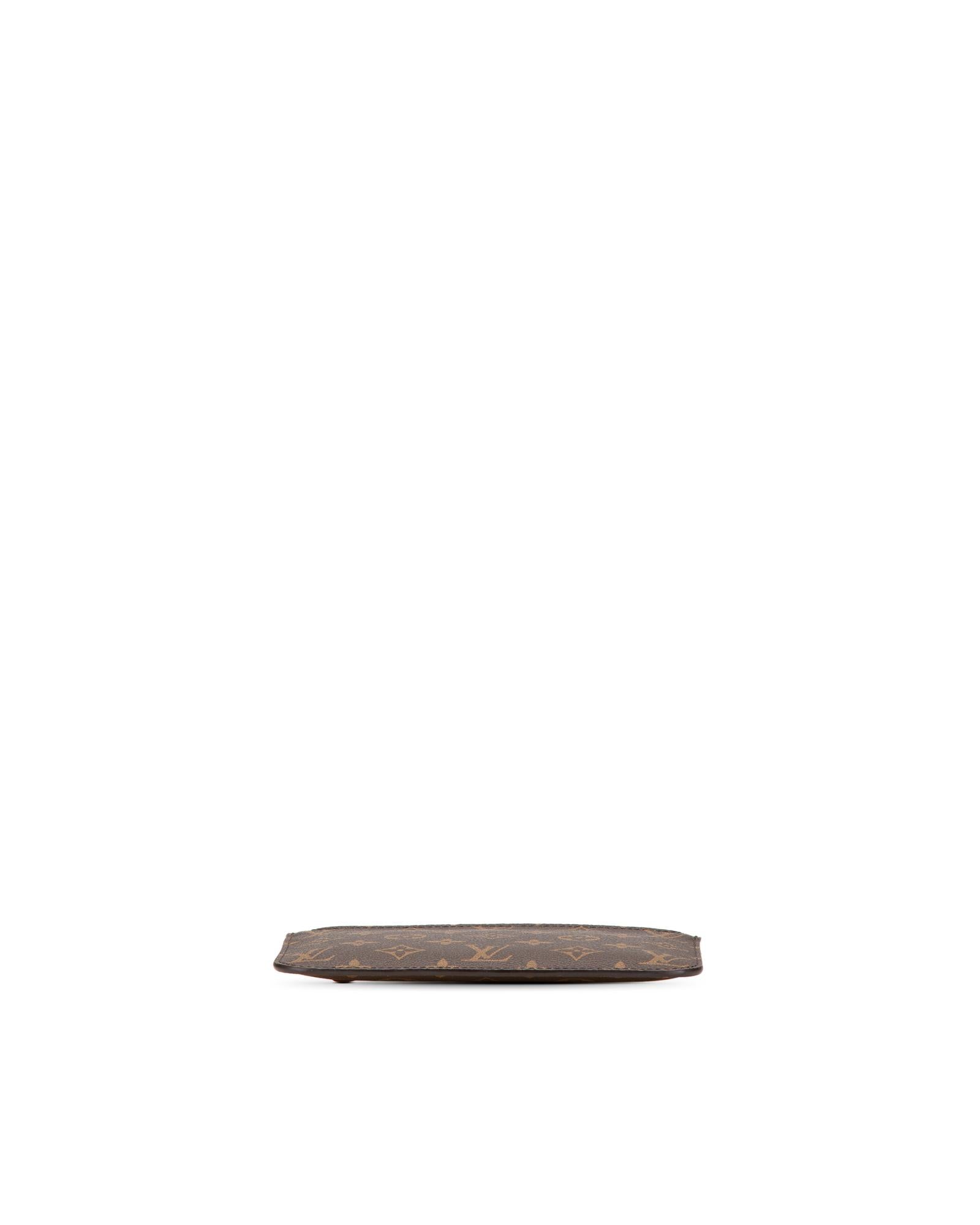 208415942.jpg