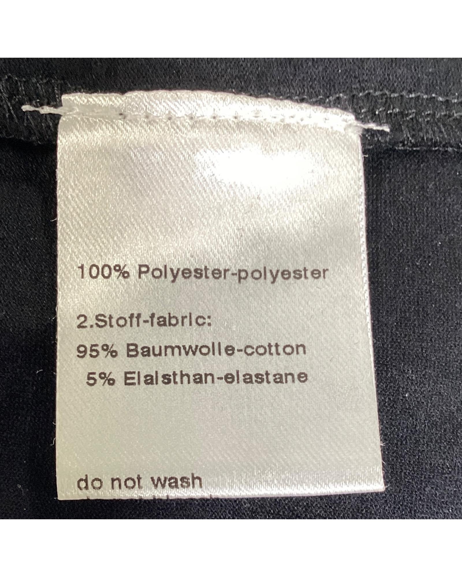 210438717.jpg