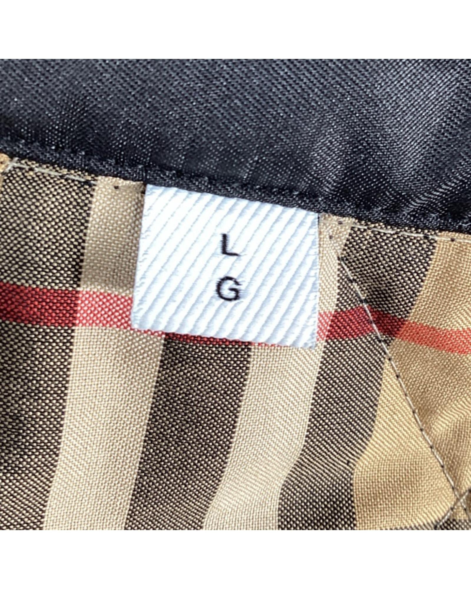 210882367.jpg