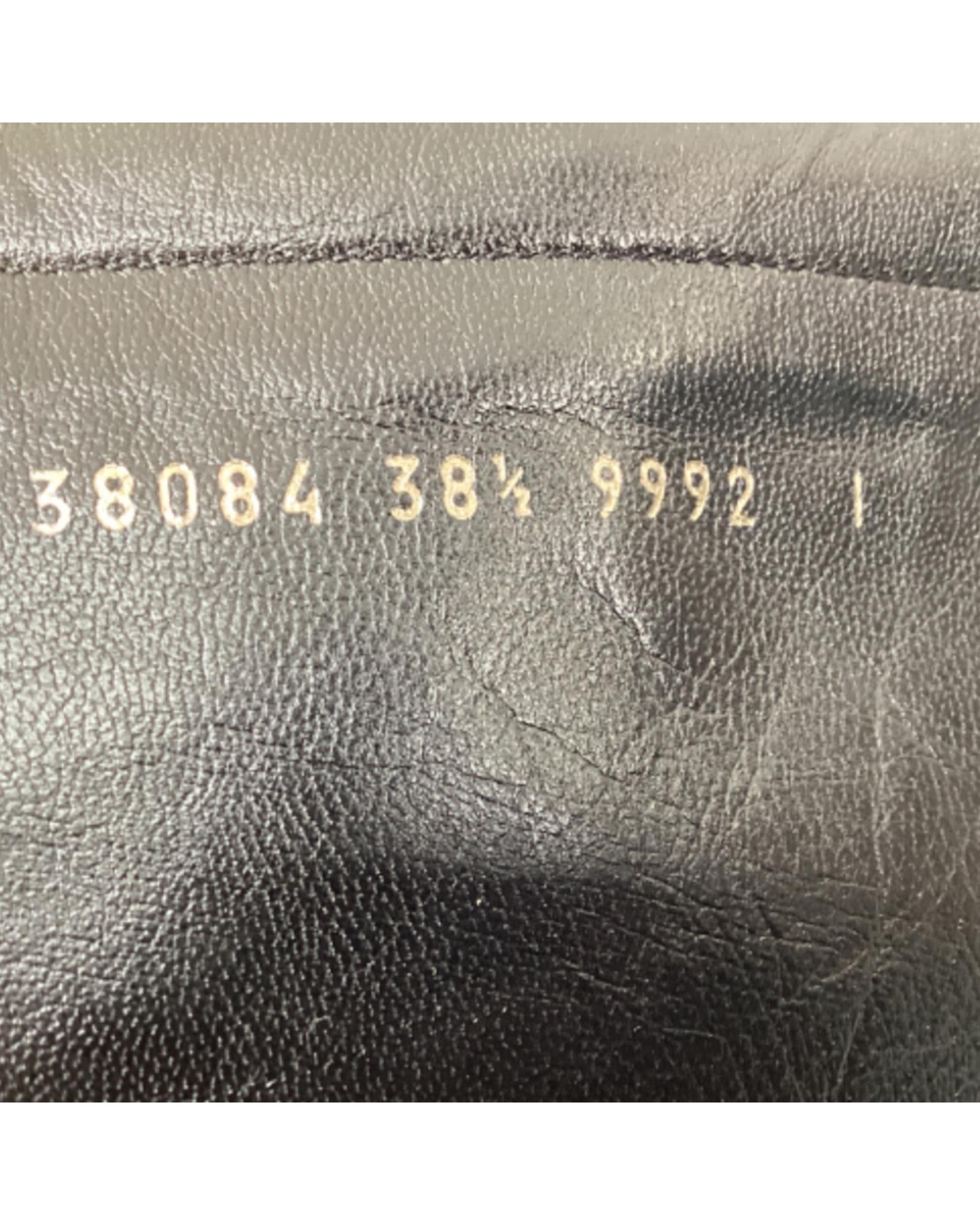 210885011.jpg
