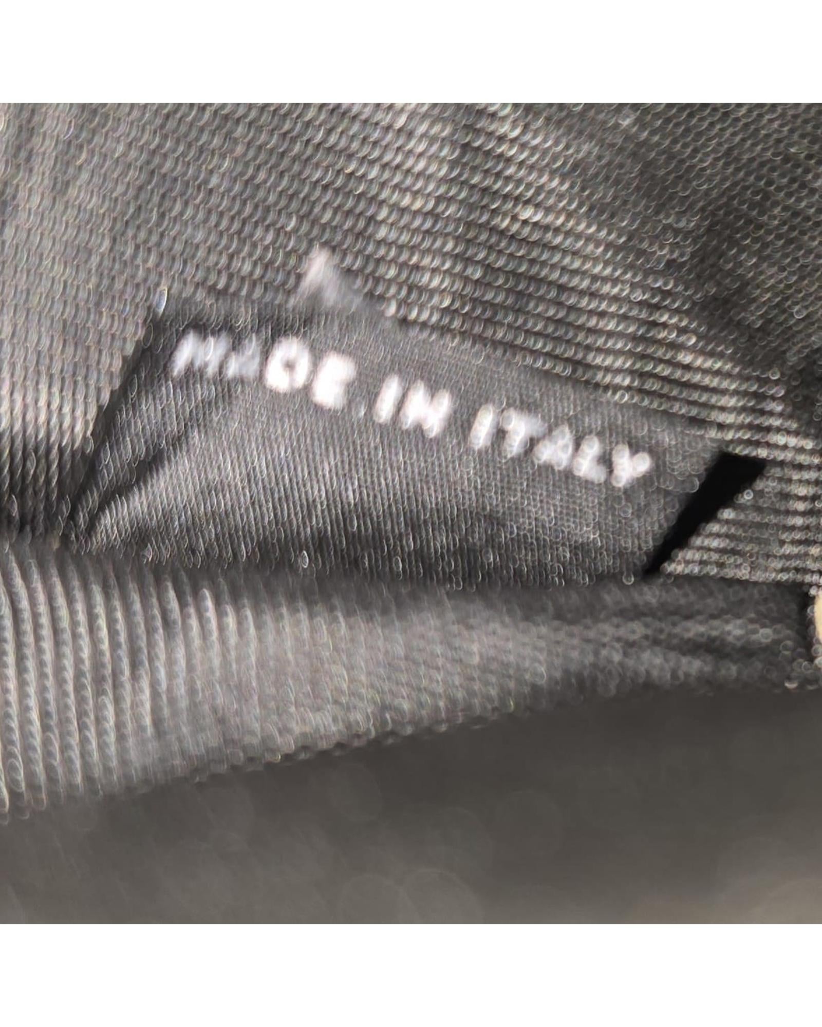211144660.jpg
