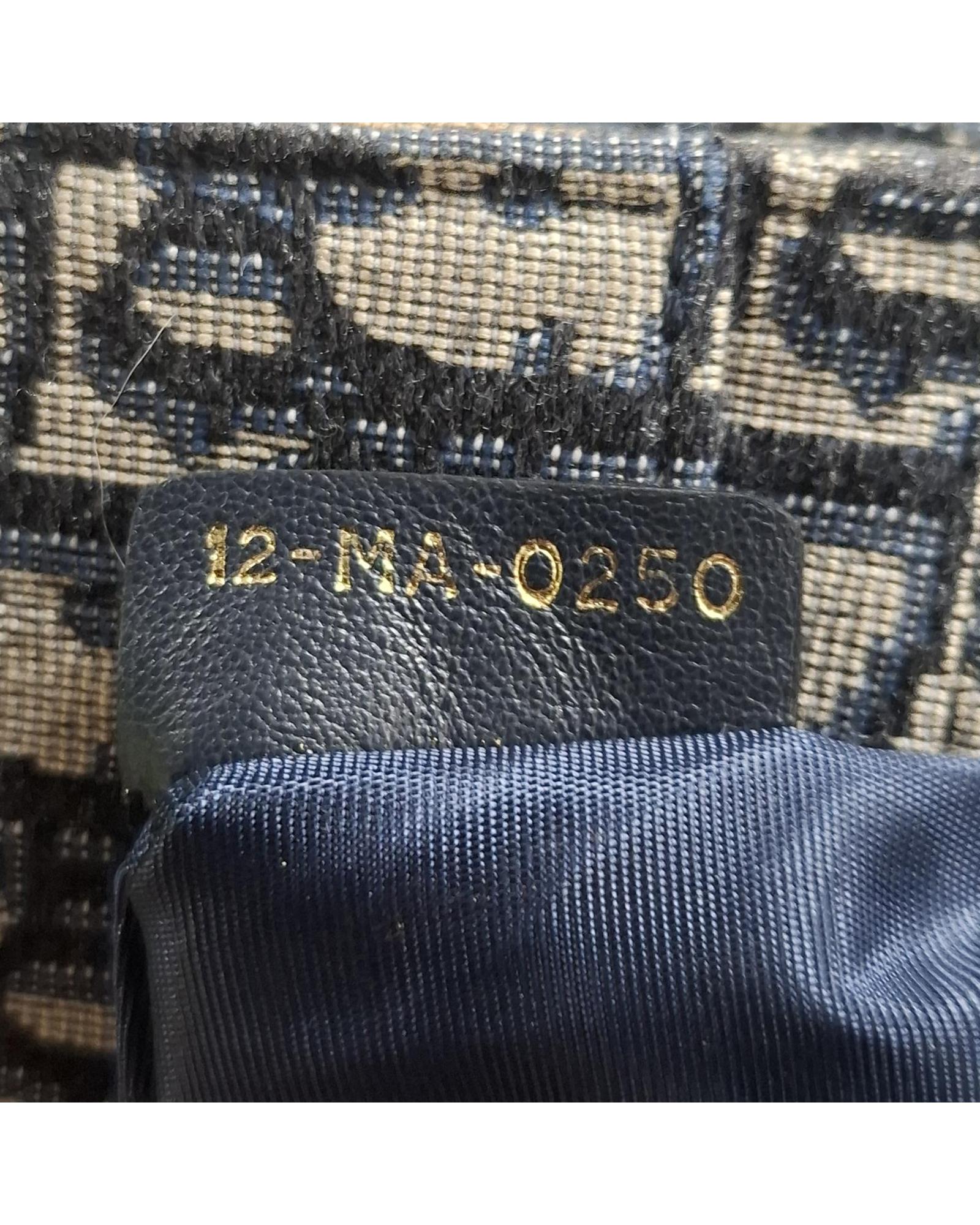 211148673.jpg