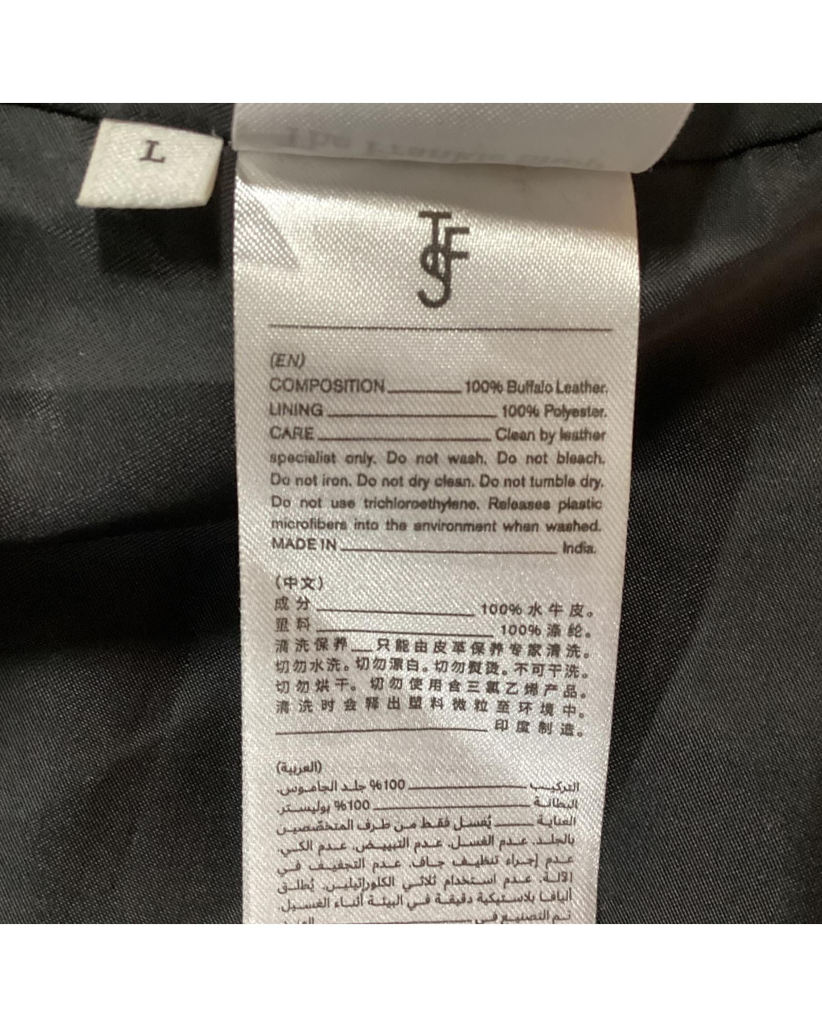 214558623.jpg