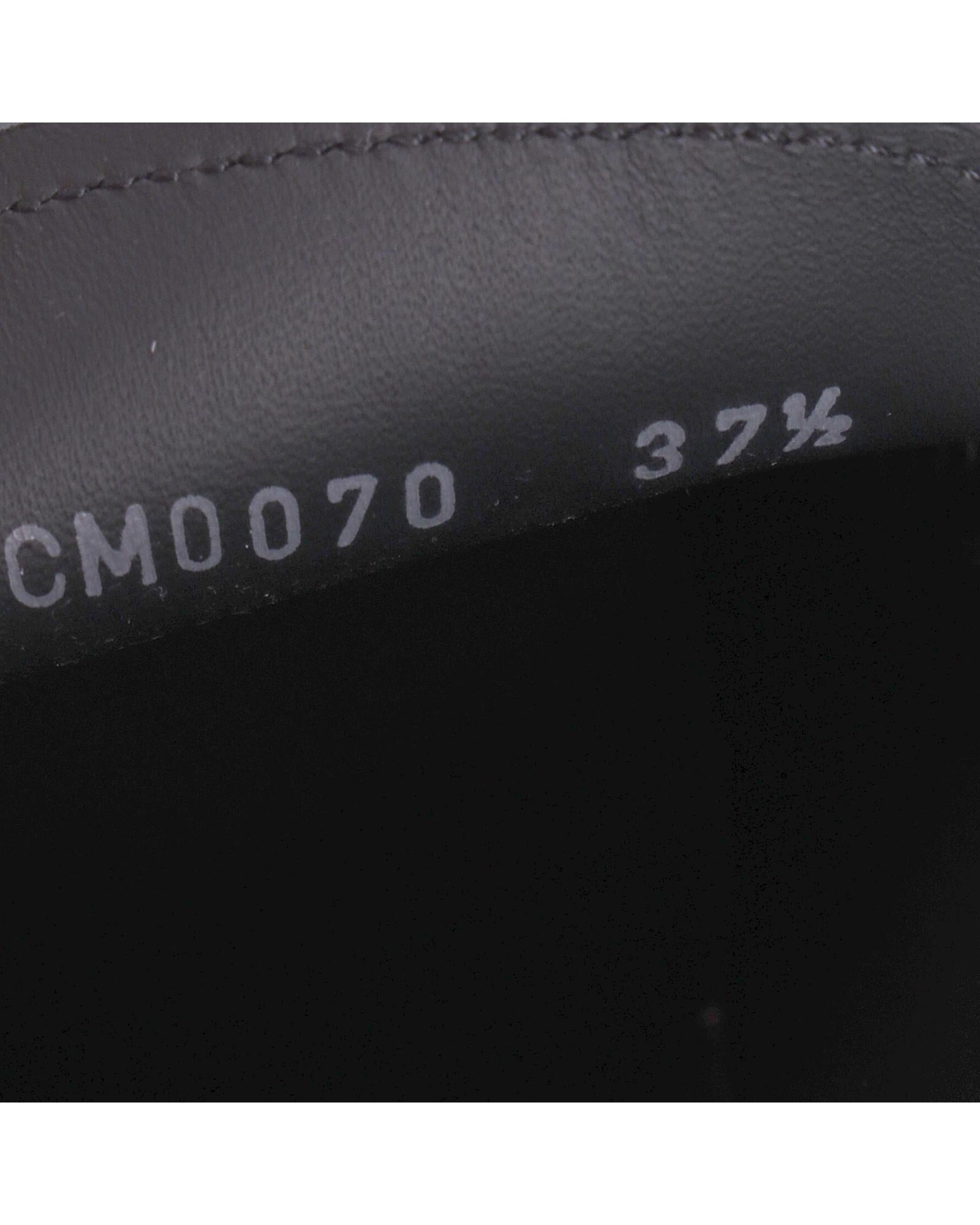 221851120.jpg
