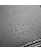 221852190.jpg