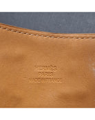 221852269.jpg