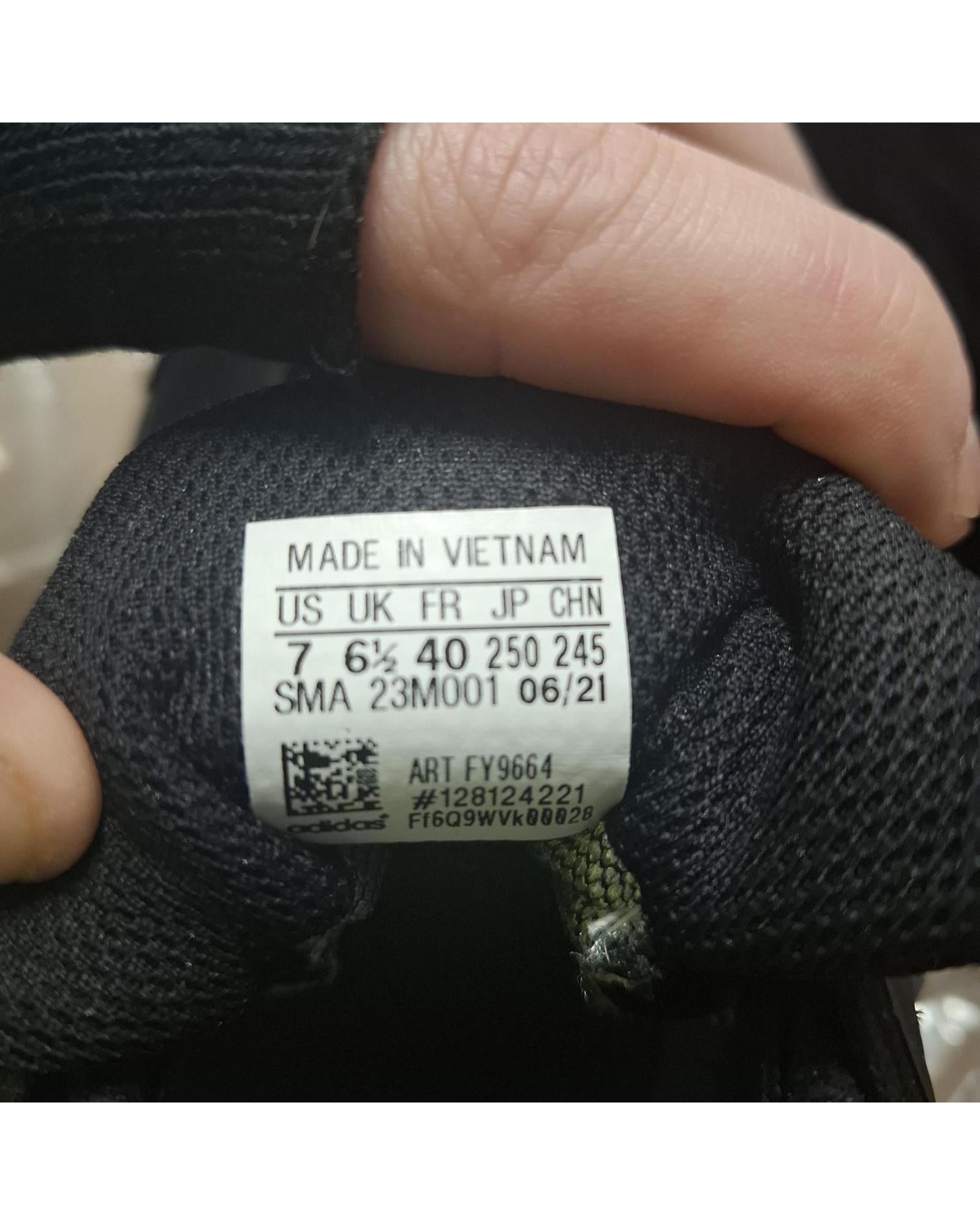 222682526.jpg