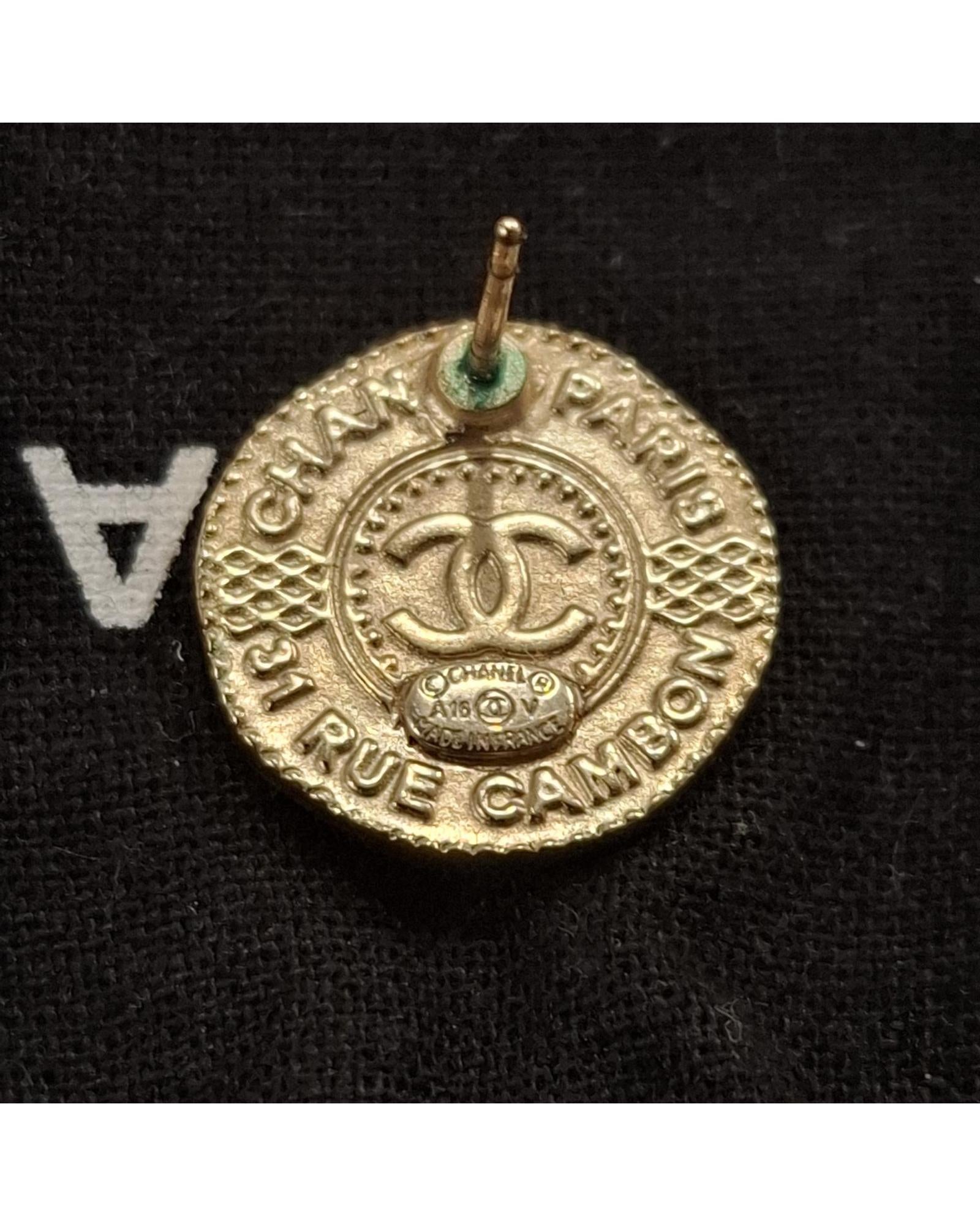 222691215.jpg
