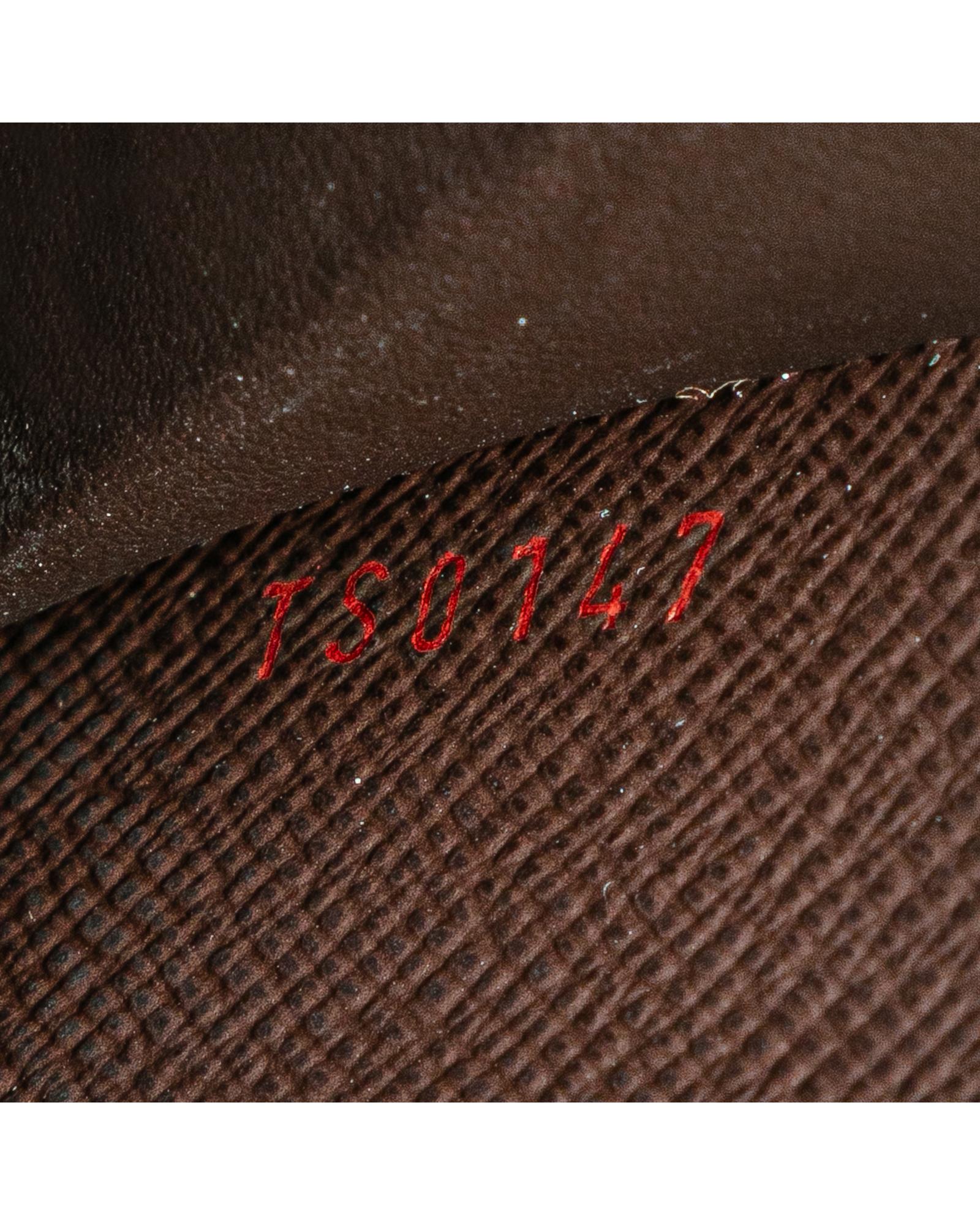 228422968.jpg