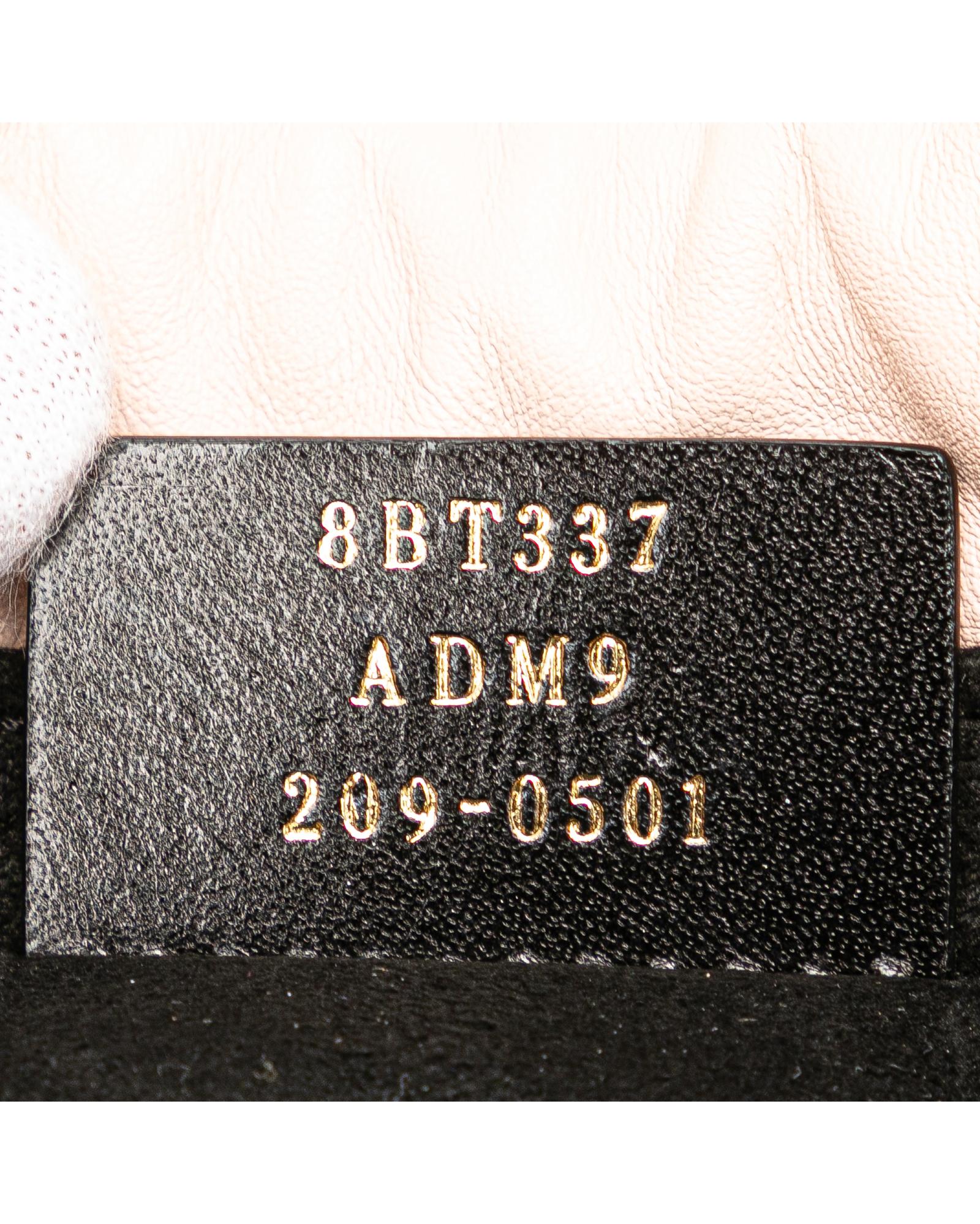 228423190.jpg