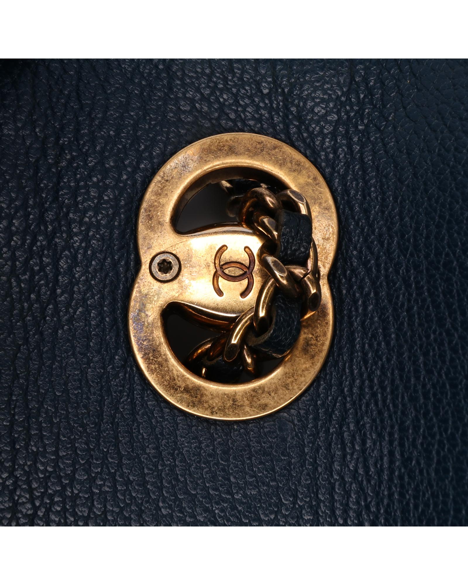 228430423.jpg