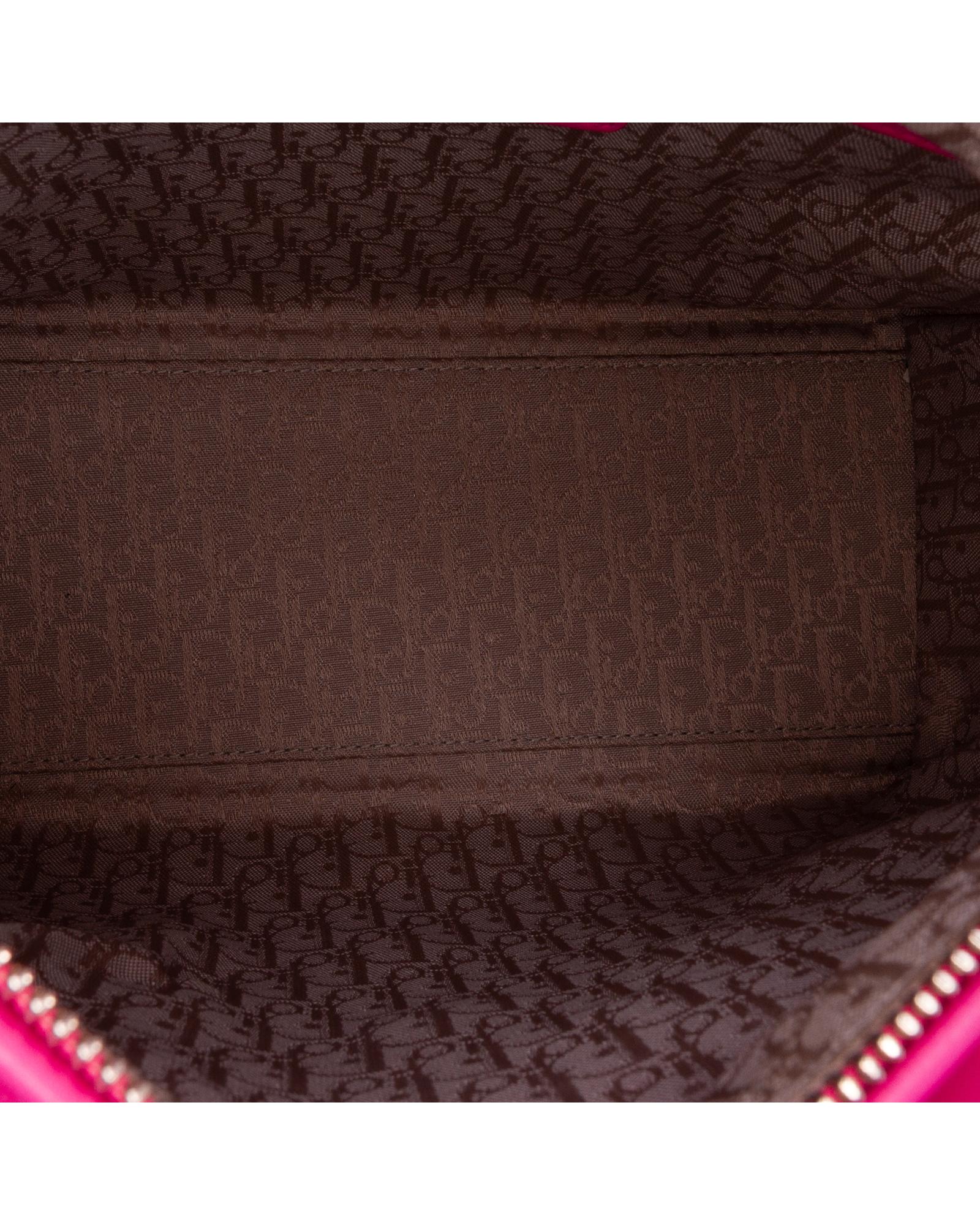 228431063.jpg