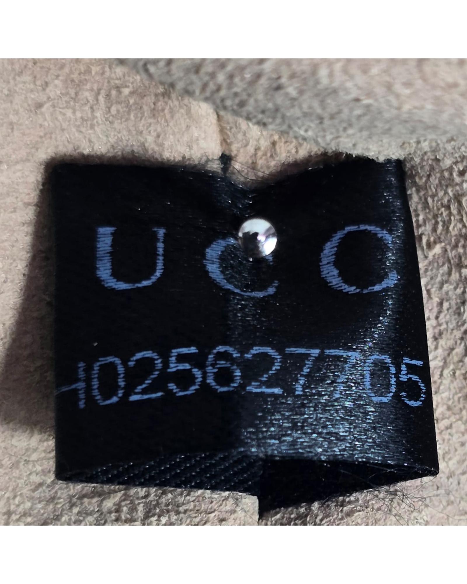 228432900.jpg