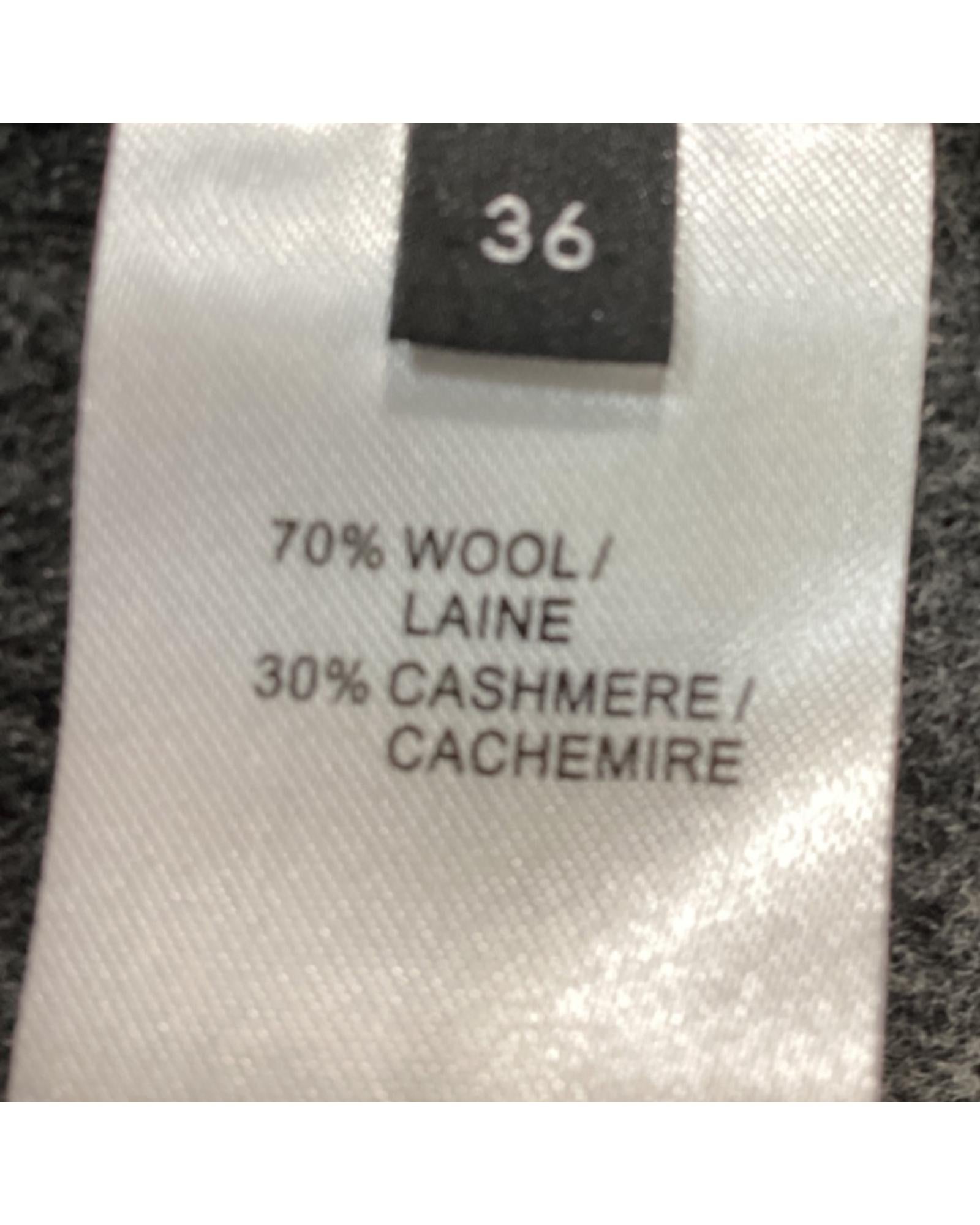228434077.jpg