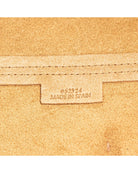 238449702.jpg