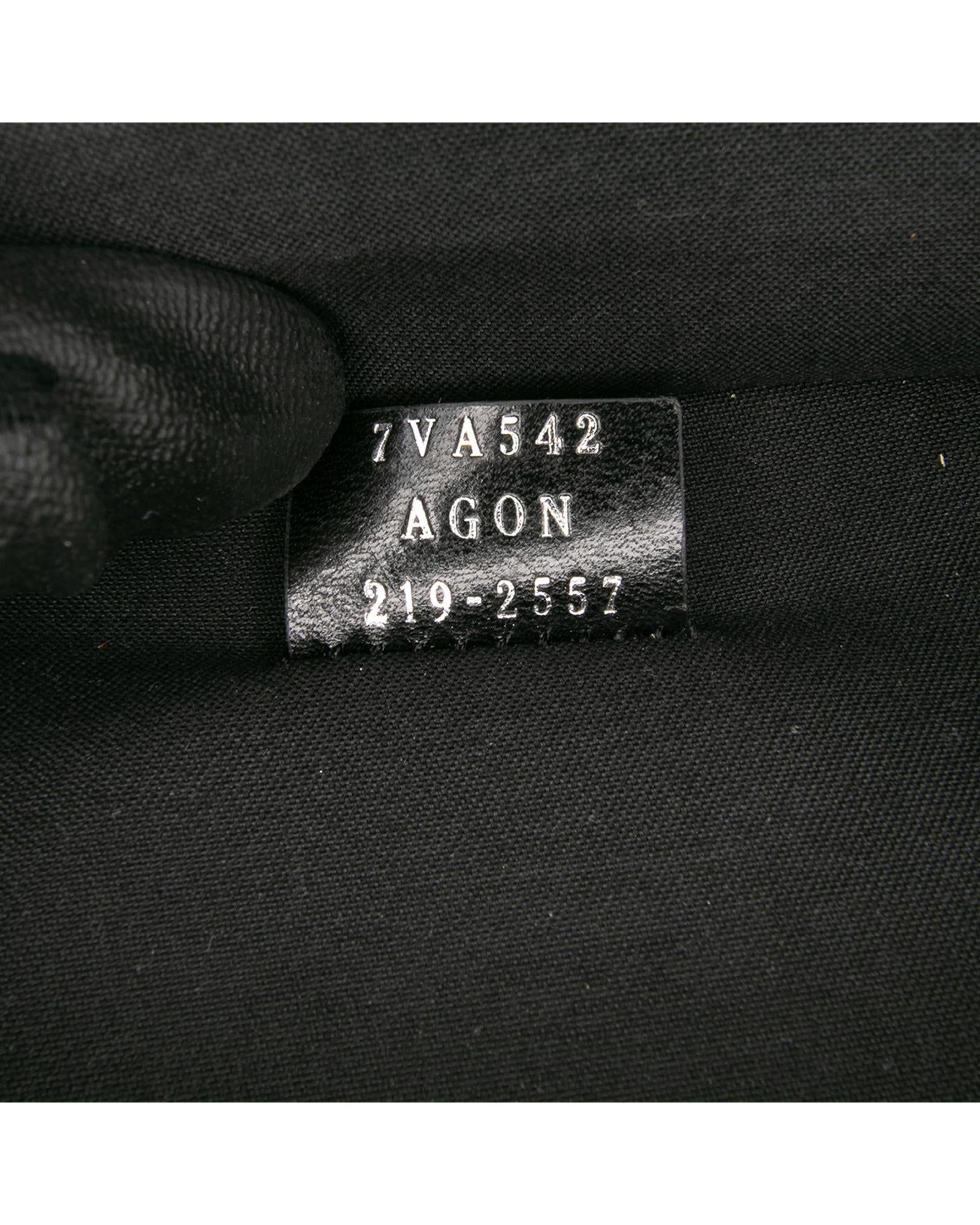 238450336.jpg