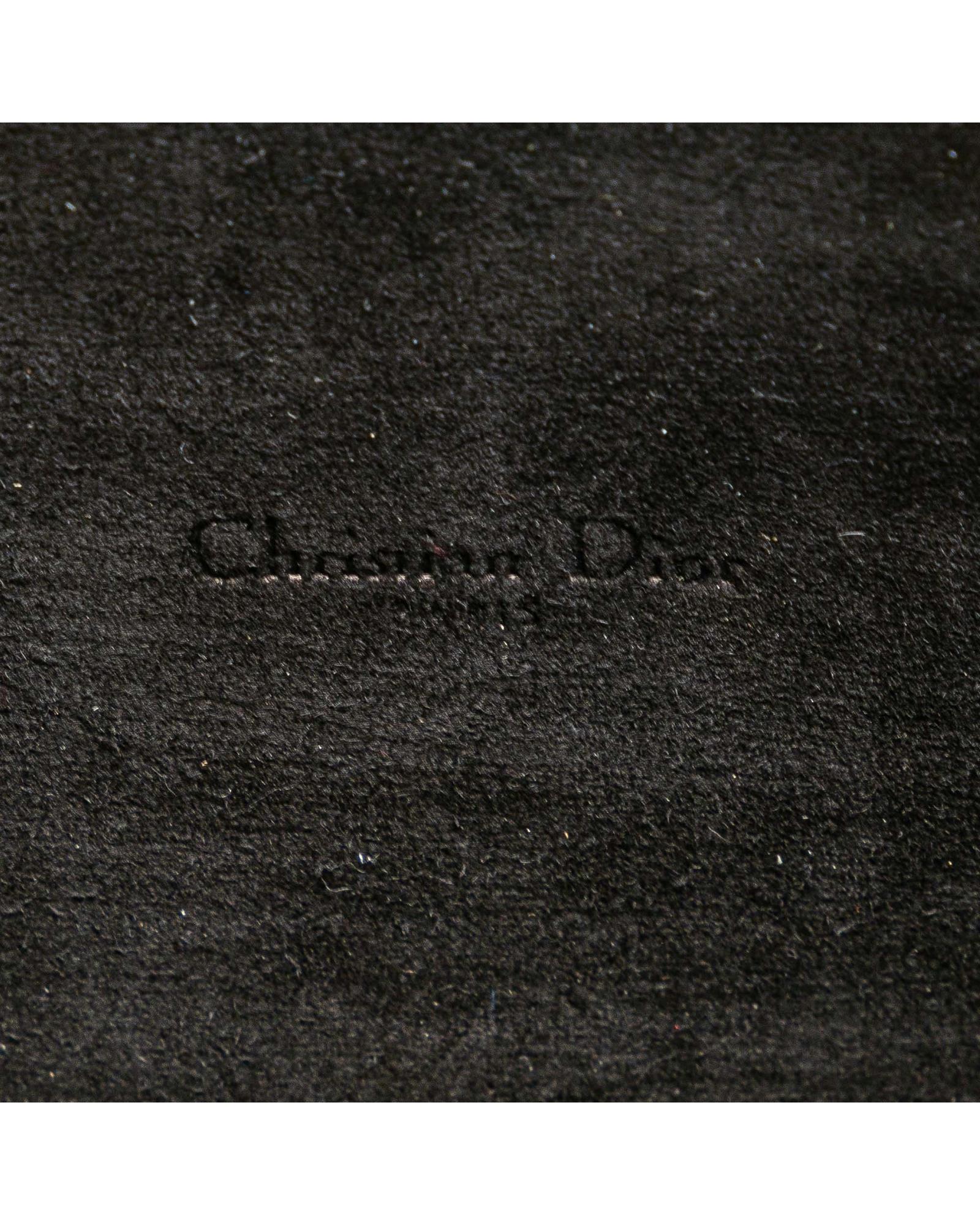 238450621.jpg