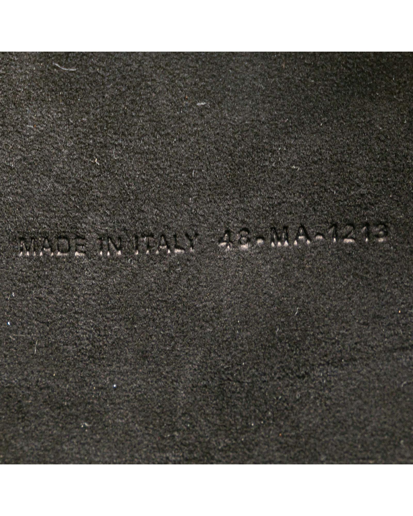 238450622.jpg