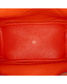 238453385.jpg