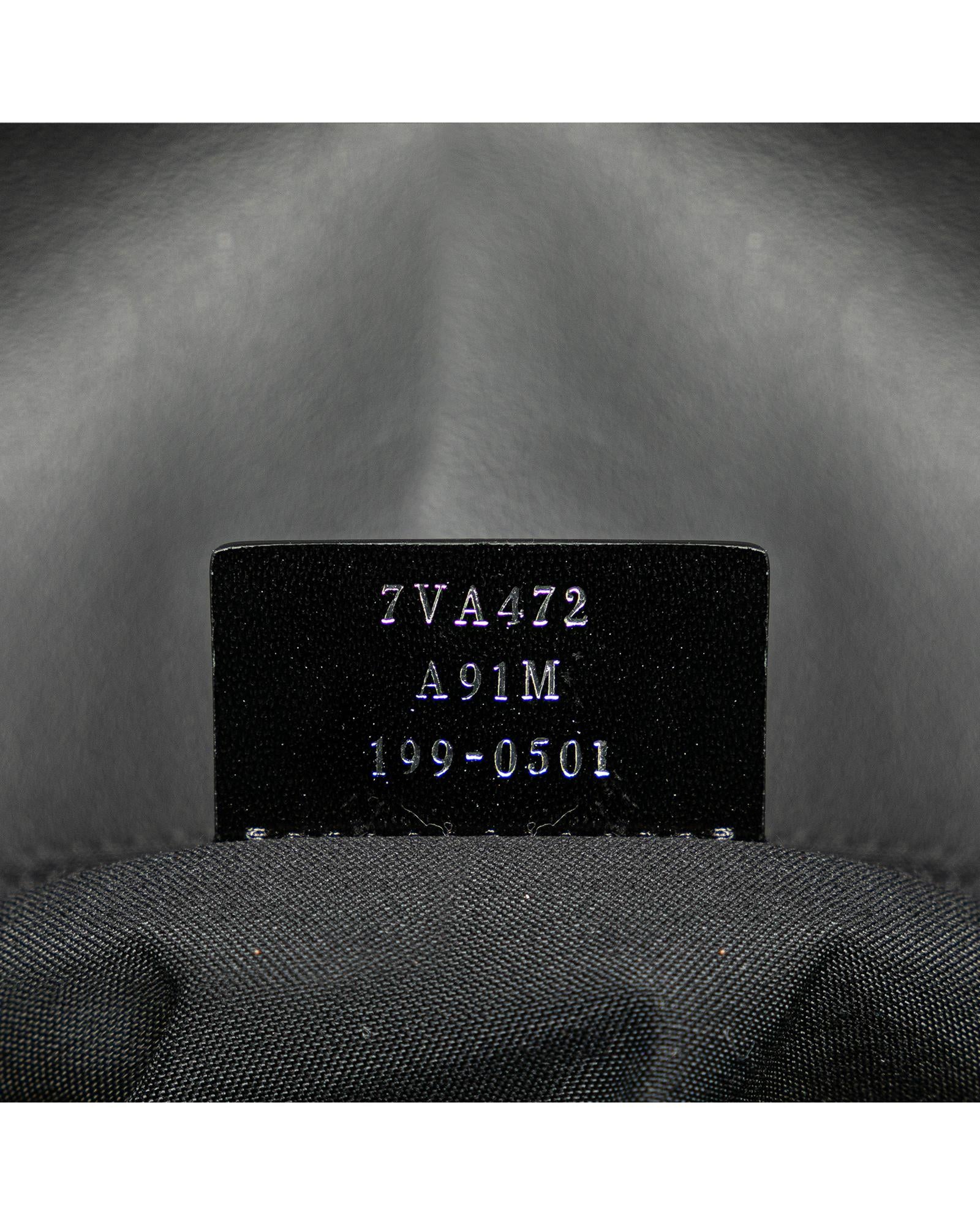 238453529.jpg