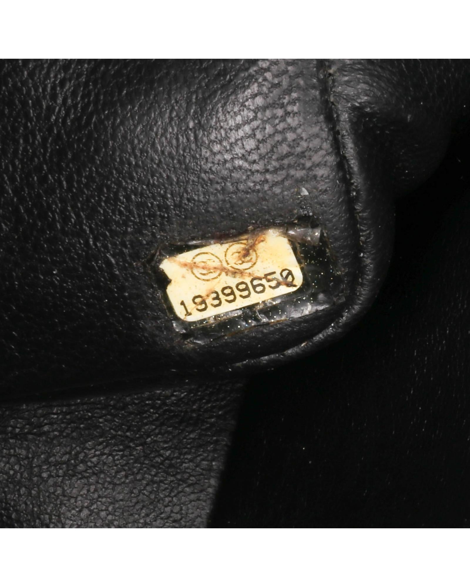 238453641.jpg