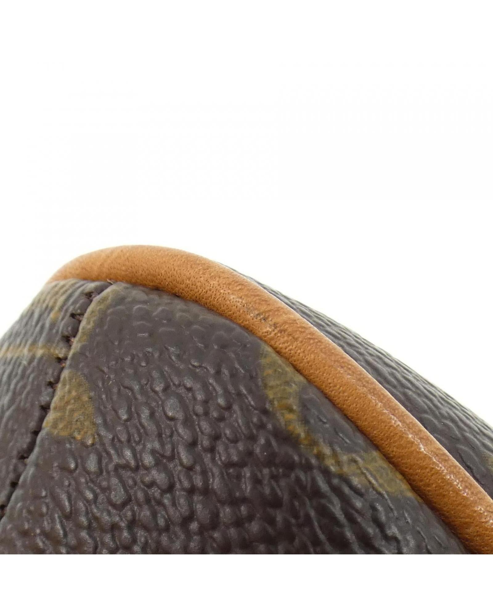 243905118.jpg