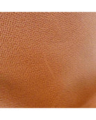243905123.jpg