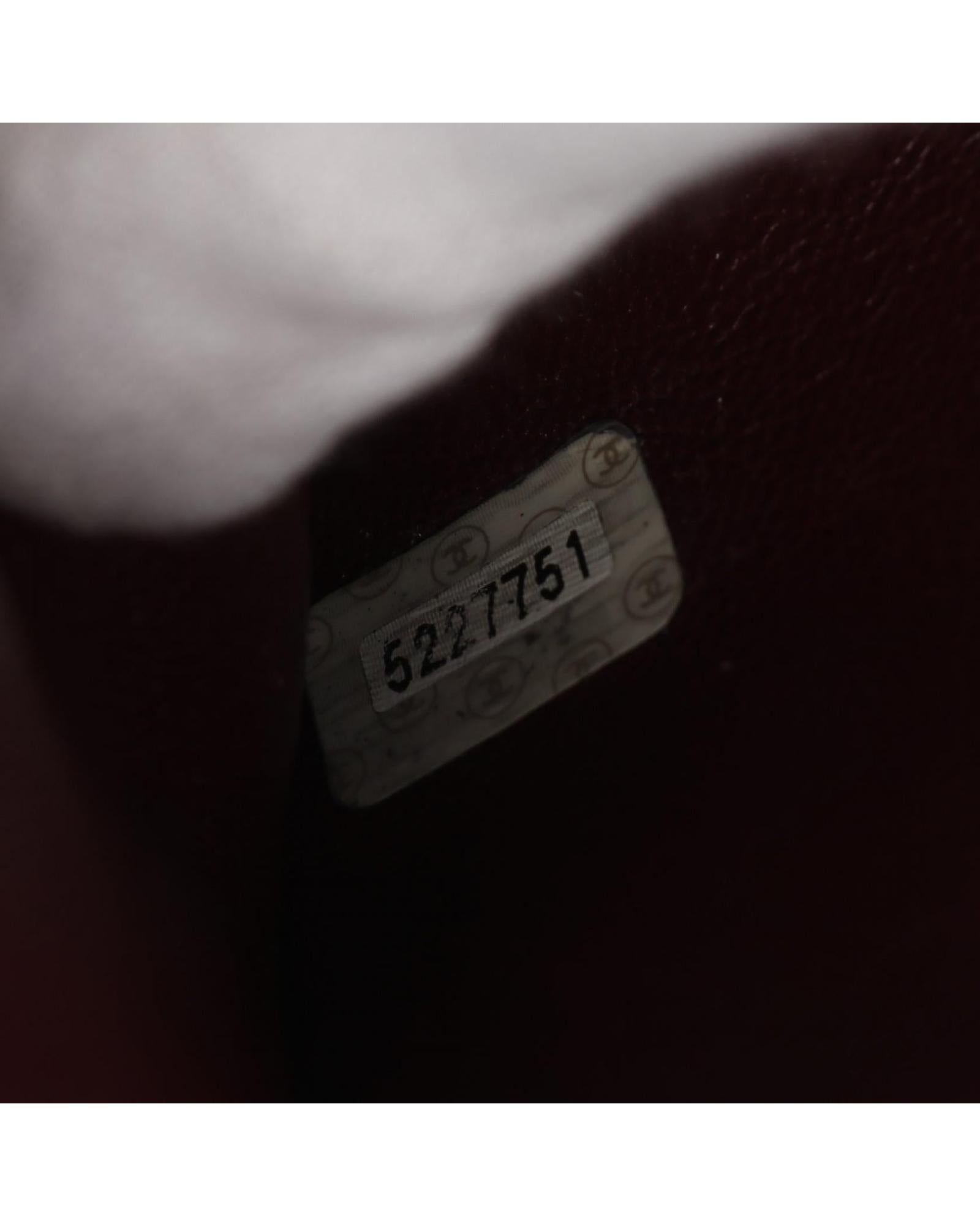 243906271.jpg