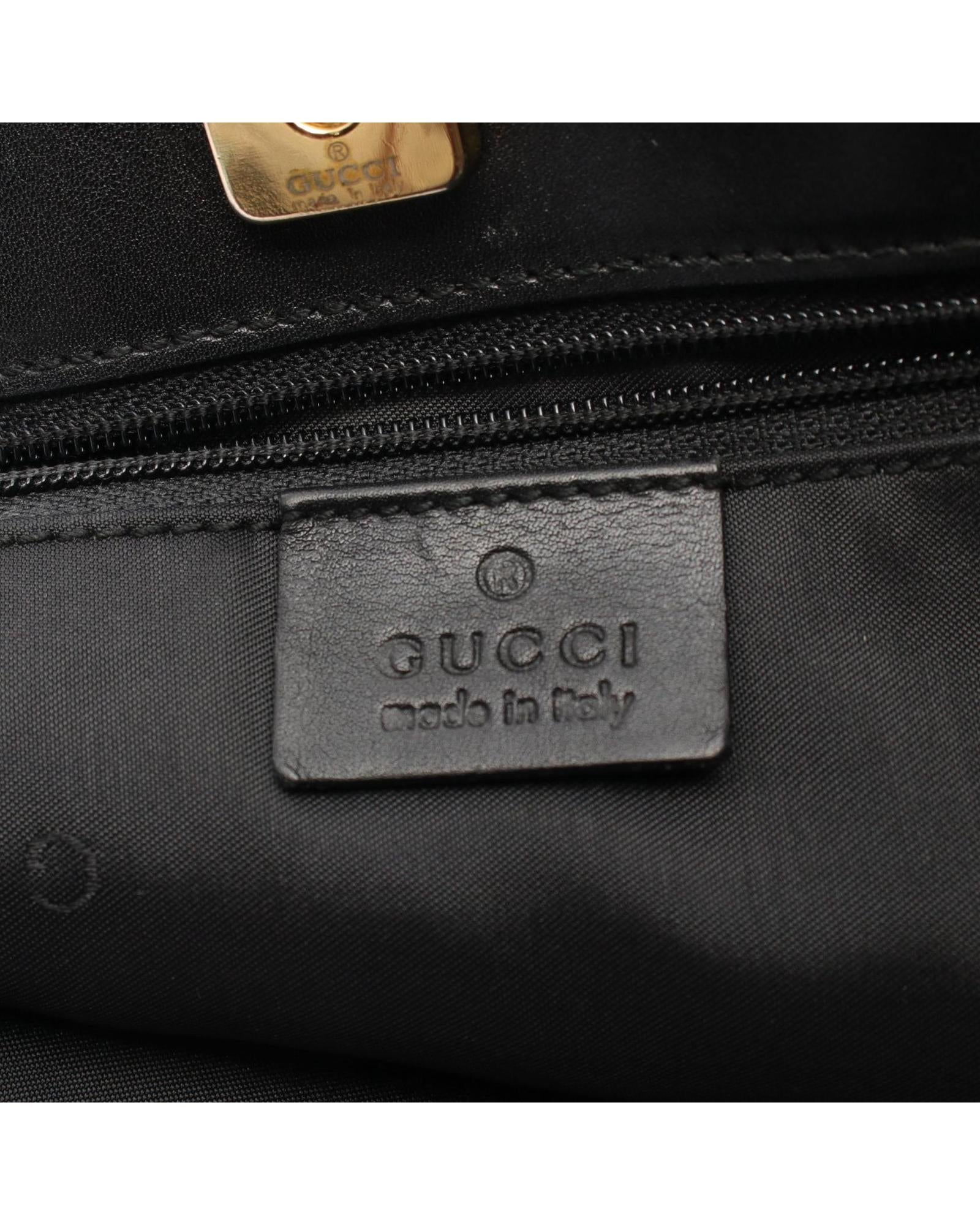 243907529.jpg