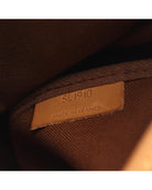 243908592.jpg