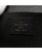 244124824.jpg