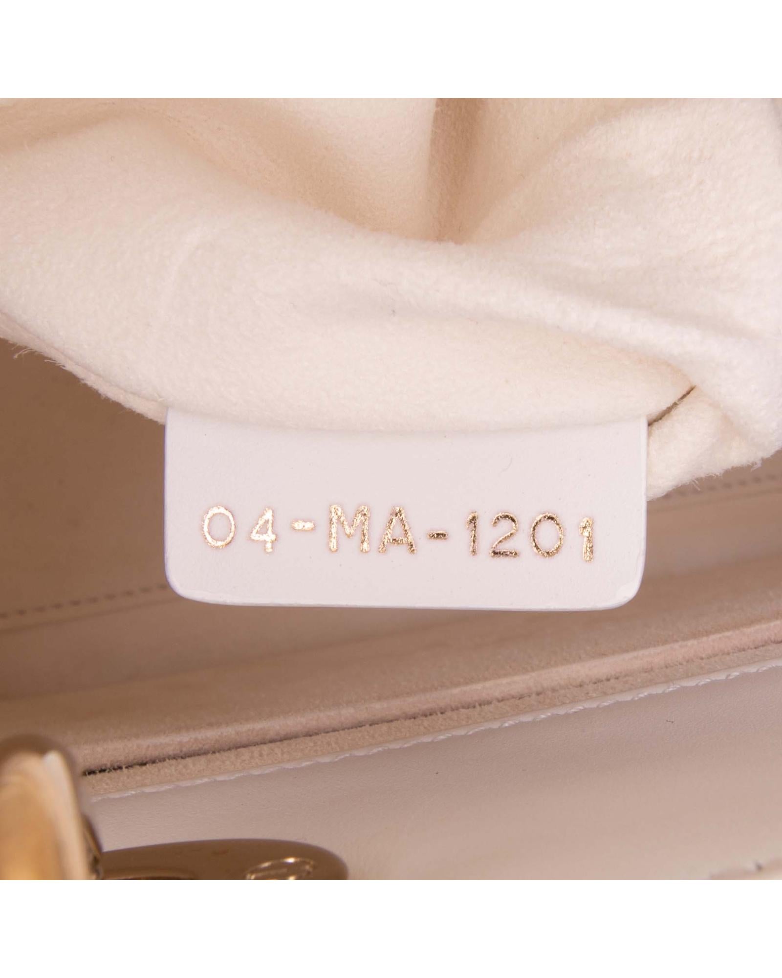 246419400.jpg