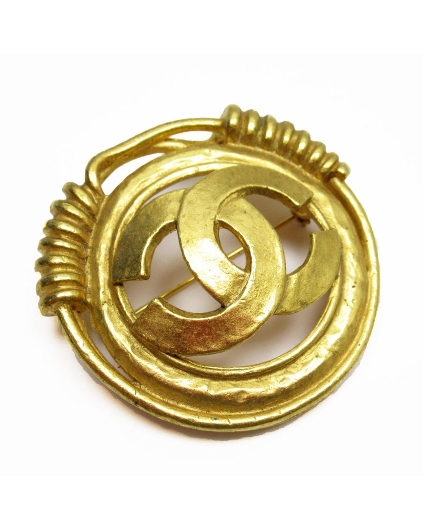 250858370.jpg