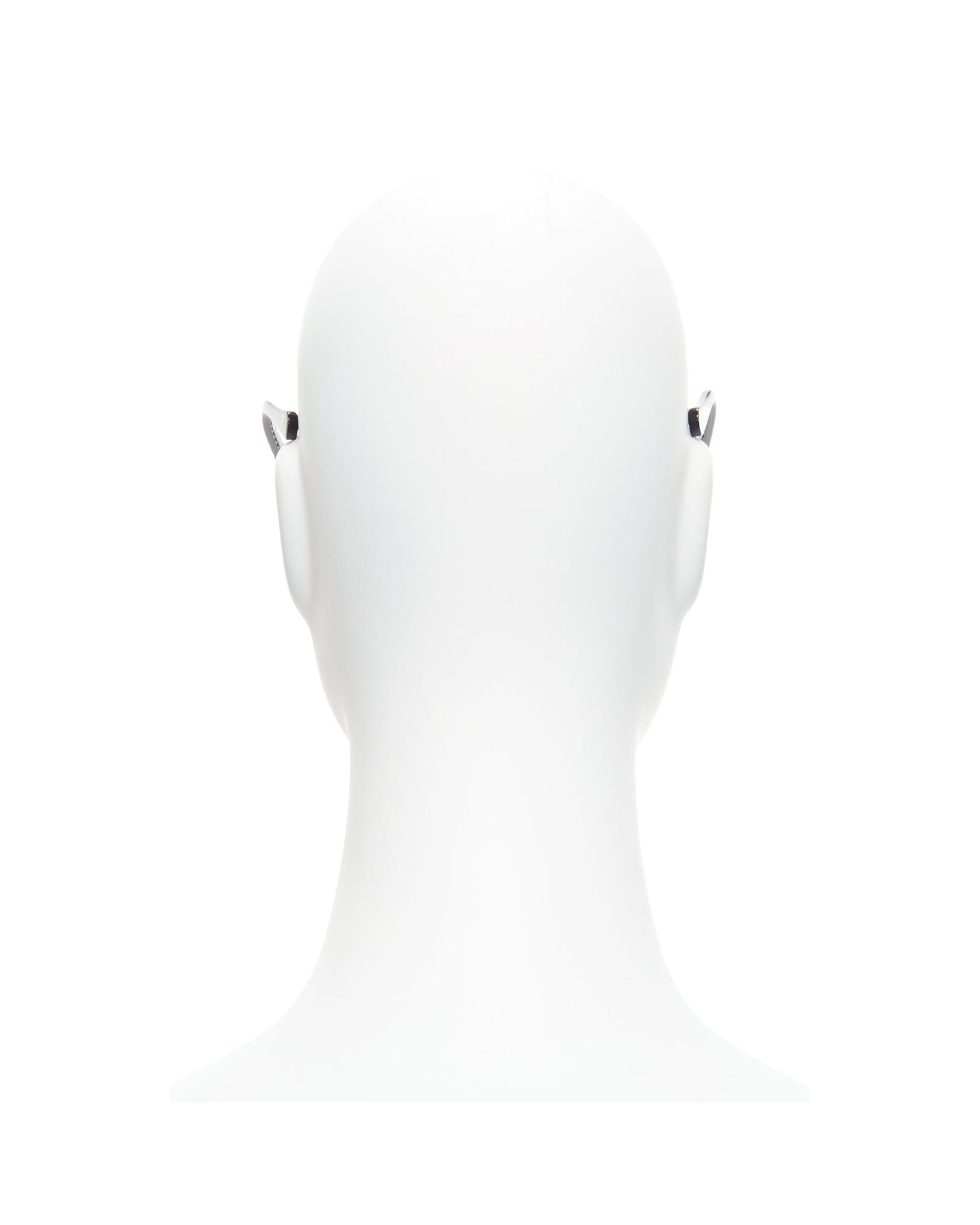 404627_5_P.jpg