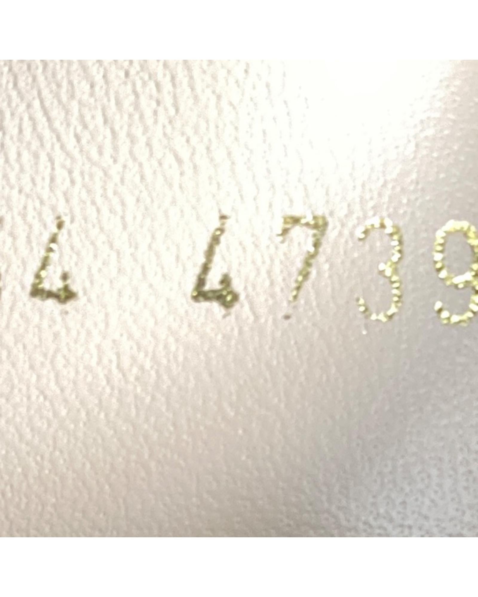 457596_10_P.jpg