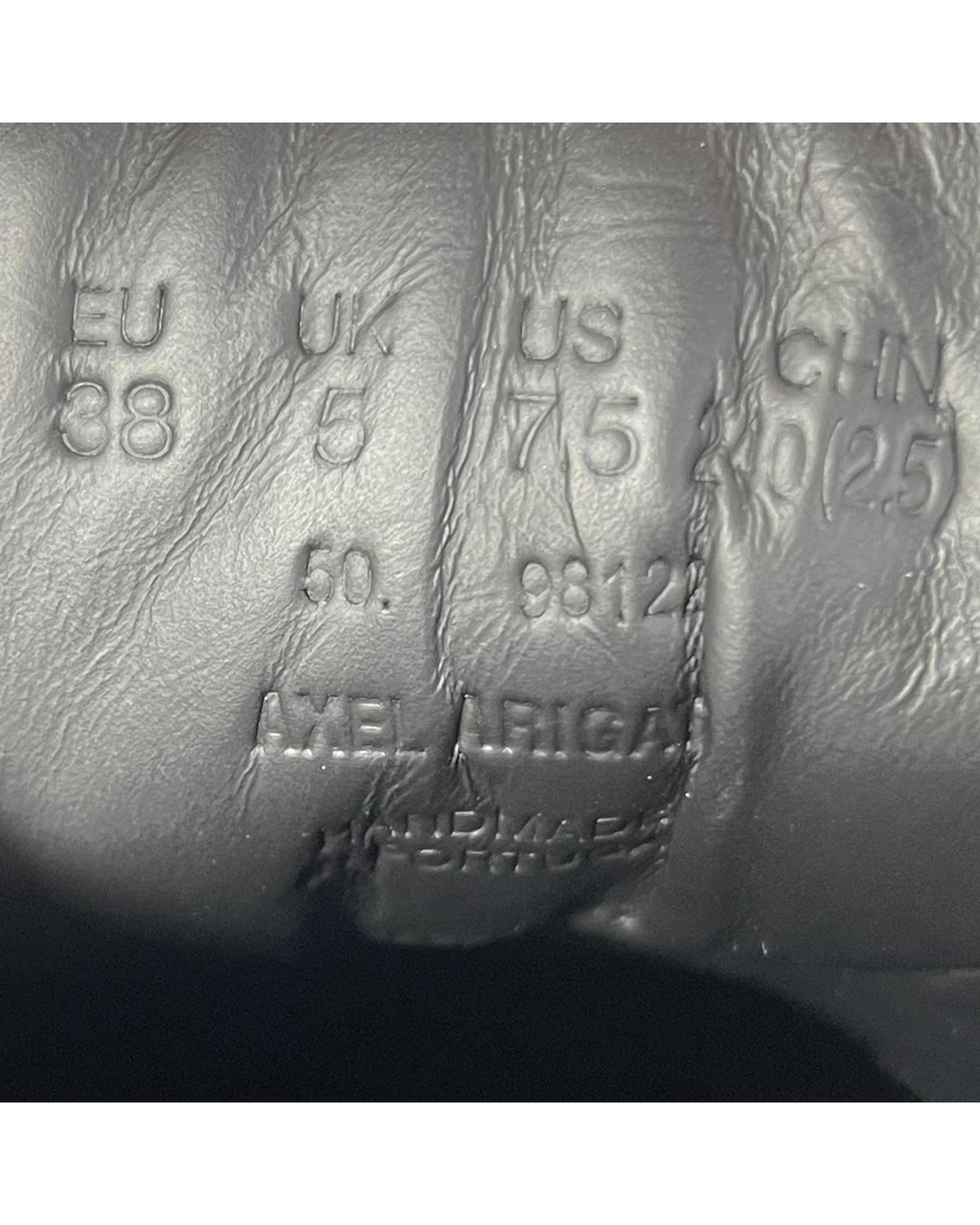 463219_10_P.jpg