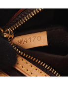 516743_5_P.jpg